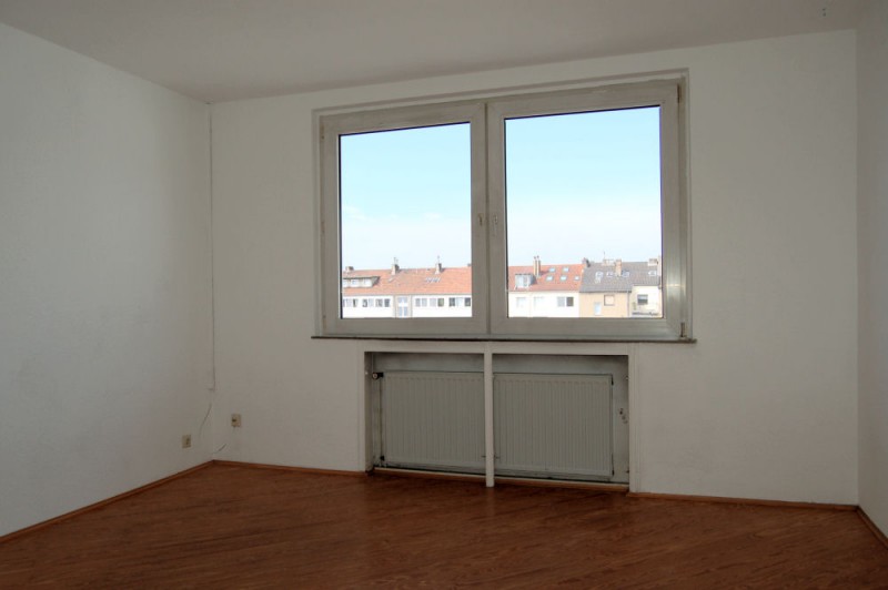 Maisonette-Wohnung mit Blick über Düsseldorf, EBK und ...